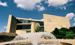Akron, OH: University of Akron, E. J. Thomas Performing Arts Hall