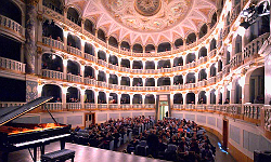 Macerata, Italy: Teatro Lauro Rossi