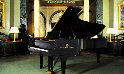 New York, NY: Steinway Hall