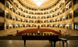 Ravenna, Italy: Teatro Alighieri